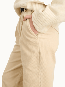 Alex Mill Bottoms Boy Pant in Corduroy