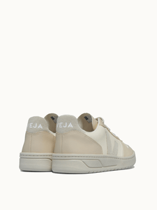 Veja Sneakers V-10 Chromefree Leather Multico Cashew Pierre