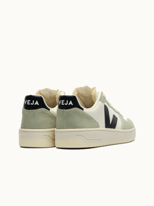 Veja Sneakers V-10 Leather Pure Black Clay