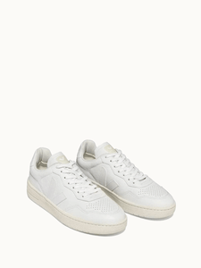 Veja Sneakers V-90 O.T. Leather Extra White